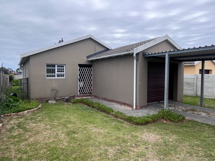 3 Bedroom Property for Sale in Fairview Eastern Cape